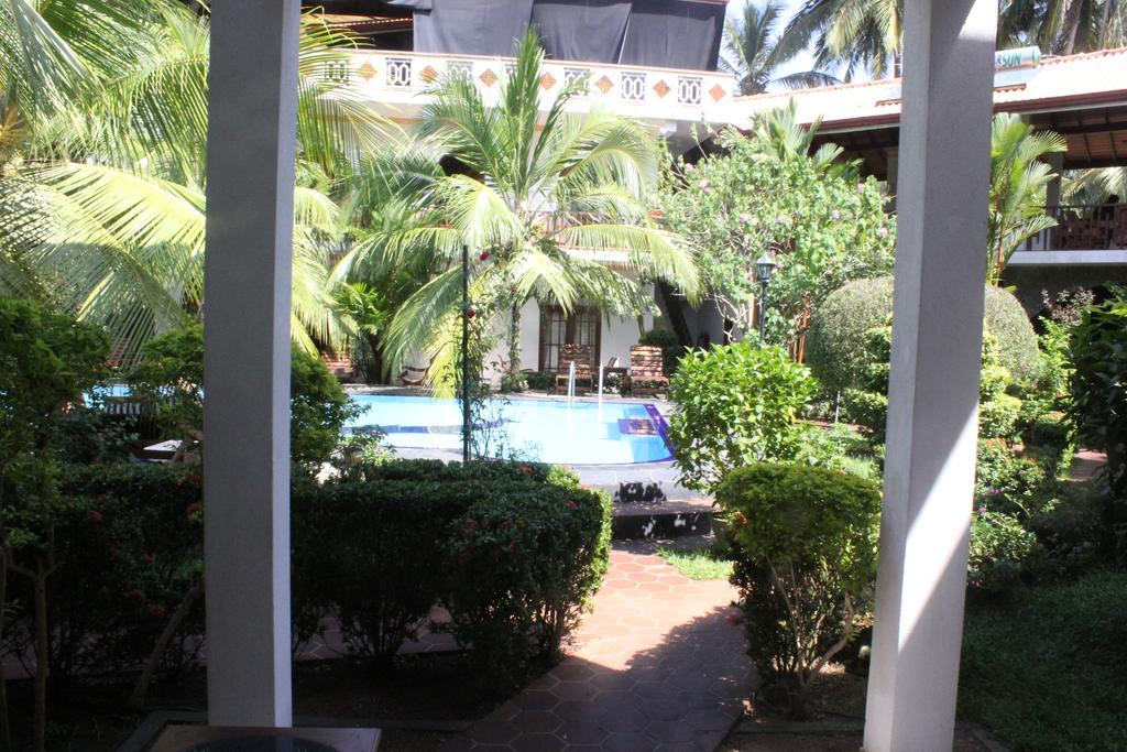 Hotel Bentota Village Экстерьер фото
