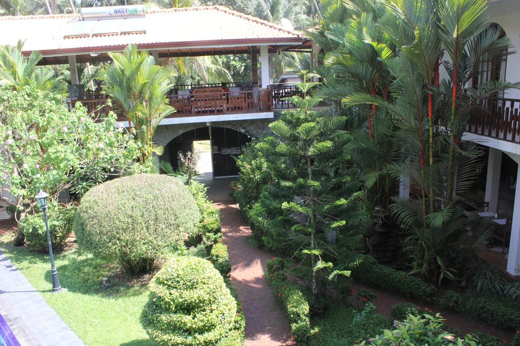 Hotel Bentota Village Экстерьер фото