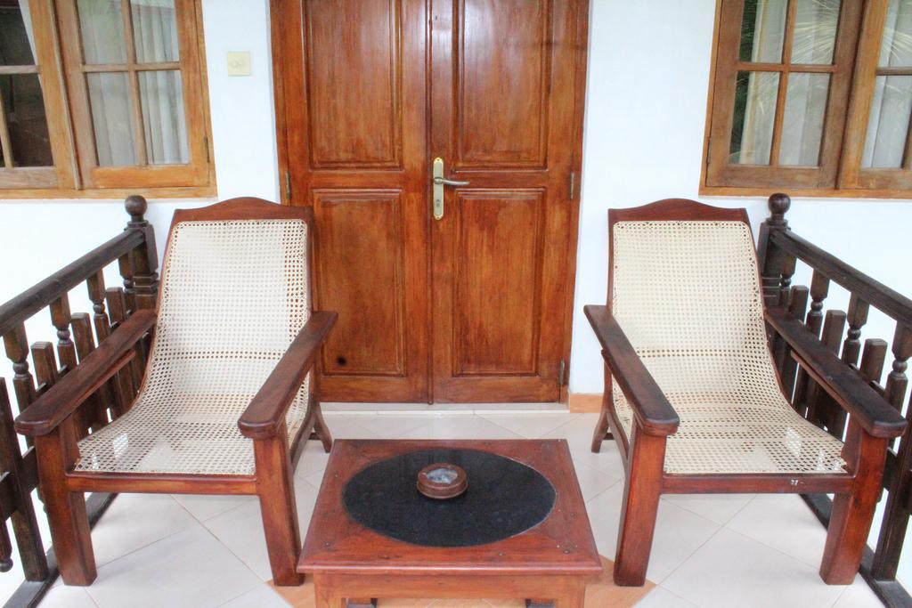 Hotel Bentota Village Экстерьер фото