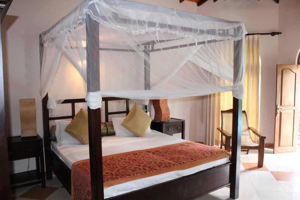 Hotel Bentota Village Экстерьер фото